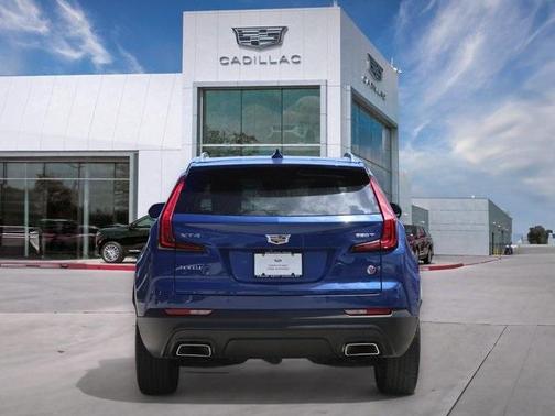 2023 Cadillac XT4 Luxury