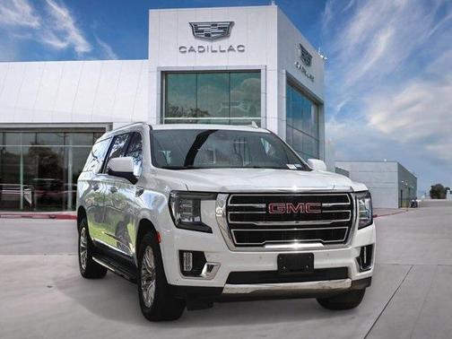 2022 GMC Yukon XL SLT