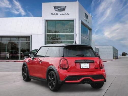 2023 MINI Hardtop Cooper
