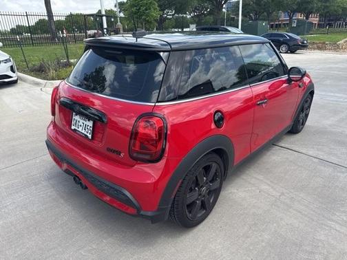 2023 MINI Hardtop Cooper
