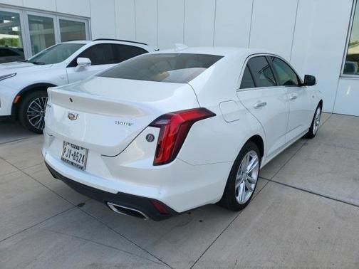 2021 Cadillac CT4 Luxury