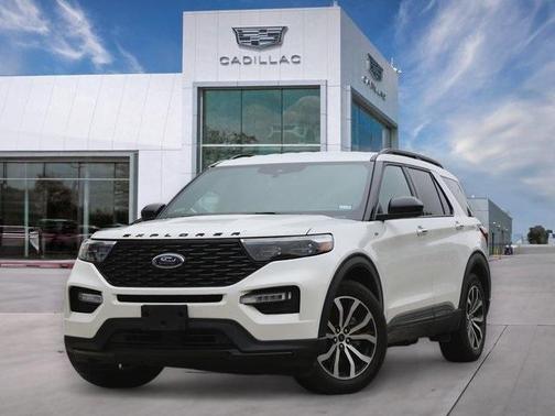 2023 Ford Explorer ST-Line
