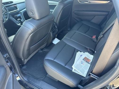 2022 Cadillac XT5 Luxury