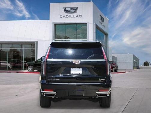 2022 Cadillac Escalade Luxury