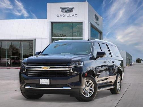2023 Chevrolet Suburban LT