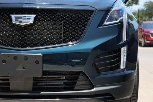 2024 Cadillac XT5 Sport