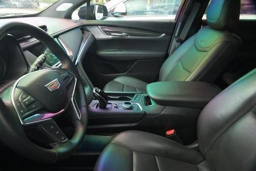 2024 Cadillac XT5 Sport
