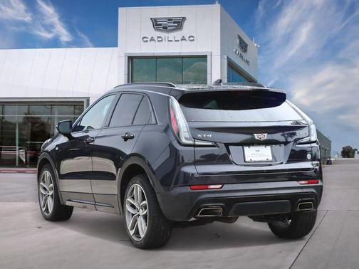 2022 Cadillac XT4 Sport
