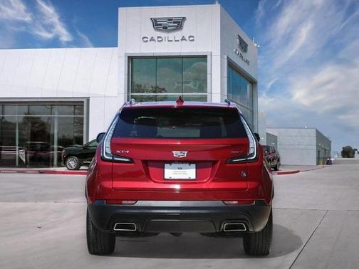 2022 Cadillac XT4 Sport