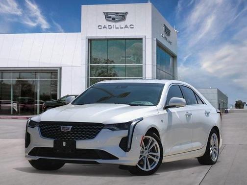 2025 Cadillac CT4 Luxury