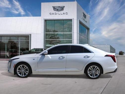 2025 Cadillac CT4 Luxury