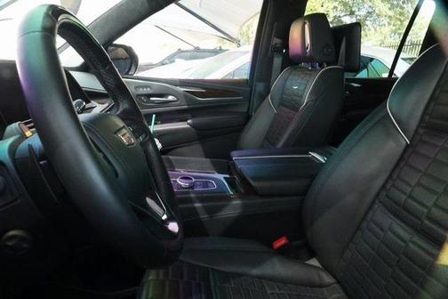 2023 Cadillac Escalade ESV Sport Platinum