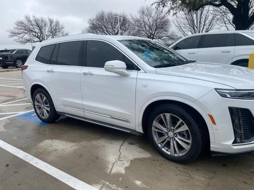 2024 Cadillac XT6 Premium Luxury FWD