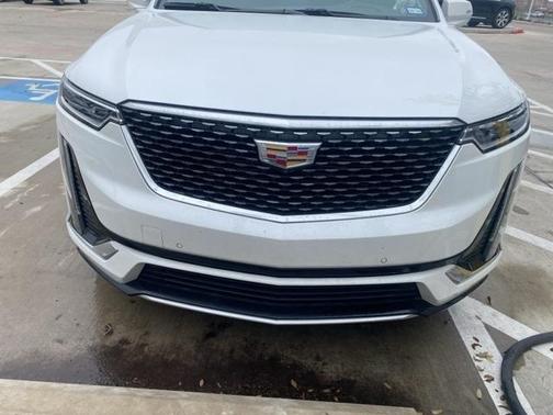 2024 Cadillac XT6 Premium Luxury FWD