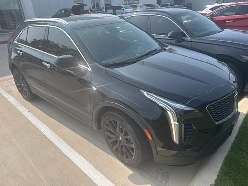2023 Cadillac XT4 Luxury