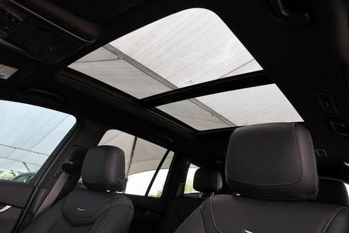 2024 Cadillac XT6 Premium Luxury FWD