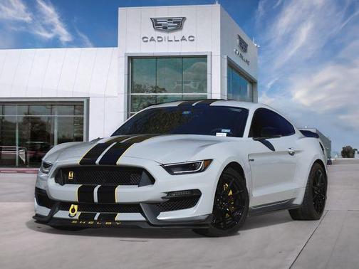 2016 Ford Shelby GT350 Base