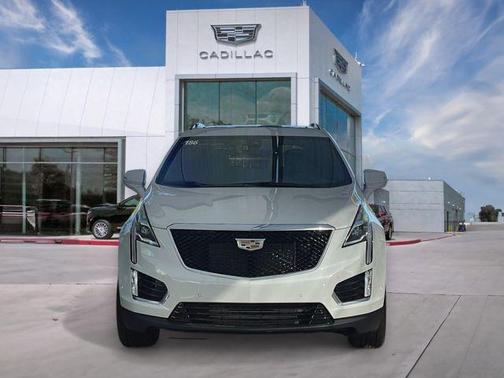 2025 Cadillac XT5 Sport