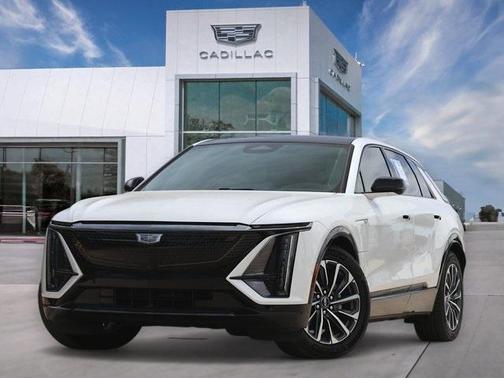 2024 Cadillac LYRIQ Sport