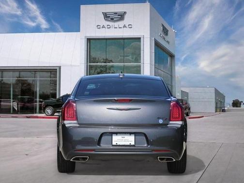 2023 Chrysler 300 S