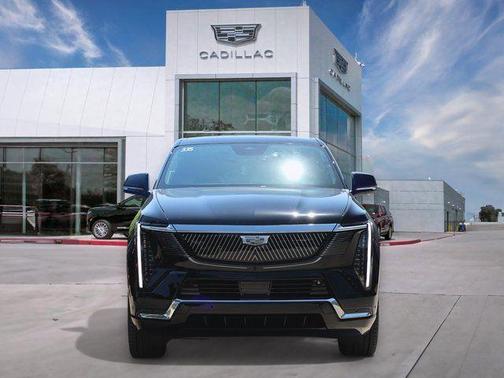 2025 Cadillac Escalade IQ Luxury 2
