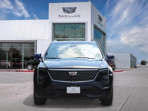 2024 Cadillac XT4 Luxury