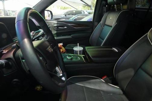 2024 Cadillac Escalade ESV Premium Luxury