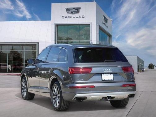 2019 Audi Q7 45 Premium Plus