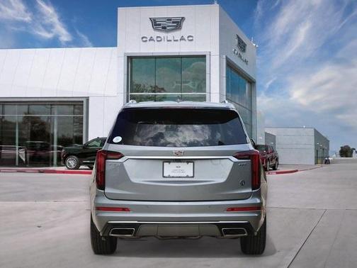 2024 Cadillac XT6 Premium Luxury FWD