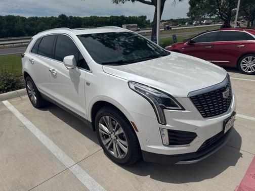 2022 Cadillac XT5 Premium Luxury