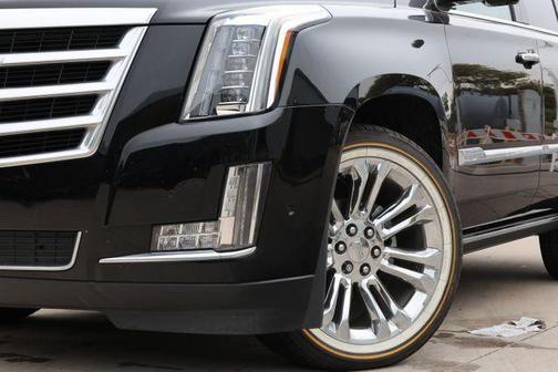 2017 Cadillac Escalade Premium Luxury