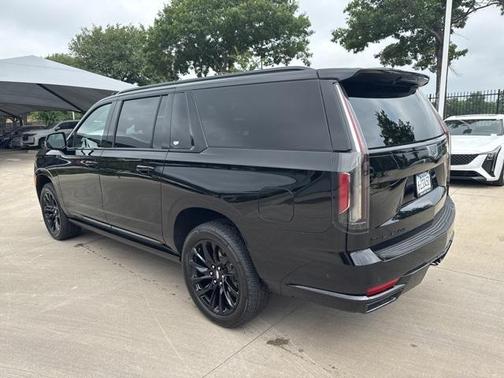 2023 Cadillac Escalade ESV Sport Platinum