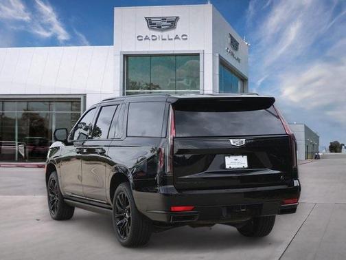 2023 Cadillac Escalade ESV Sport Platinum
