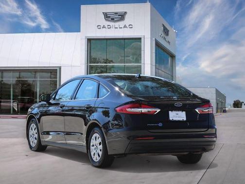 2020 Ford Fusion S