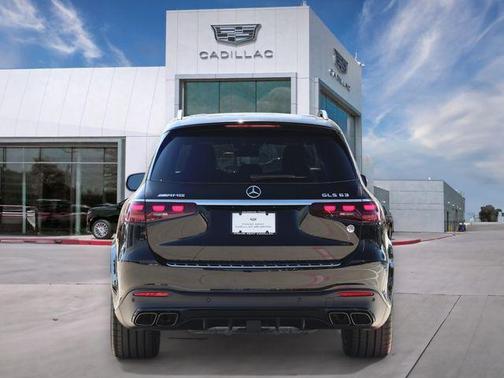 2025 Mercedes-Benz AMG GLS 63 Base