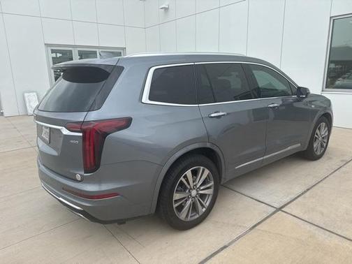 2021 Cadillac XT6 Premium Luxury FWD
