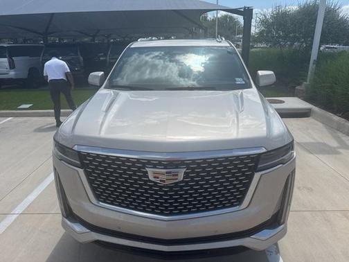 2022 Cadillac Escalade ESV Premium Luxury