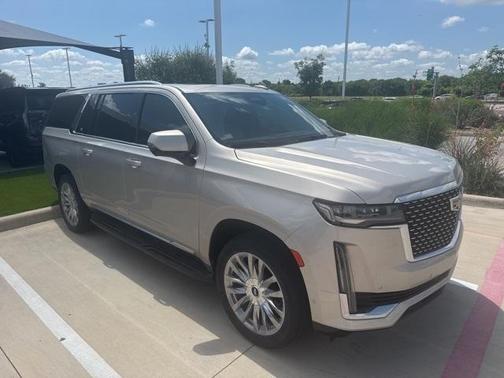 2022 Cadillac Escalade ESV Premium Luxury