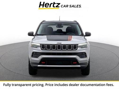 Silver Zynith 2025 Jeep Compass Trailhawk