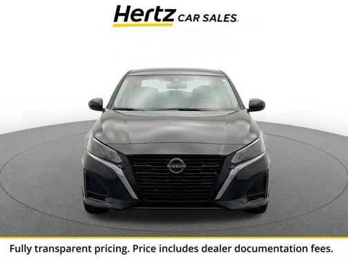 Black 2025 Nissan Altima SV