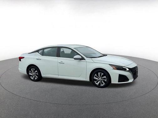 2023 Nissan Altima 2.5 S