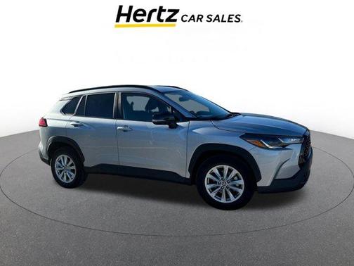 2025 Toyota Corolla Cross LE