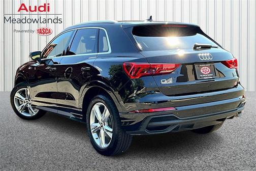 2024 Audi Q3 Premium 45 TFSI S line quattro Tiptronic