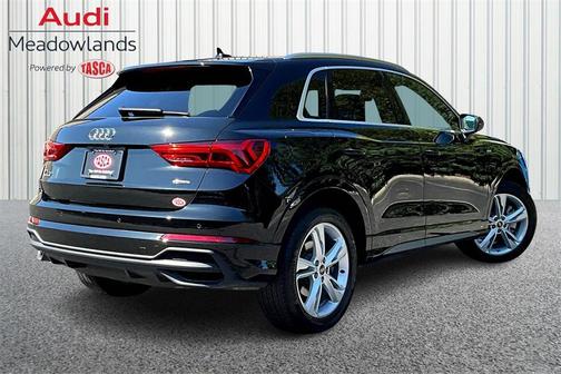 2024 Audi Q3 Premium 45 TFSI S line quattro Tiptronic