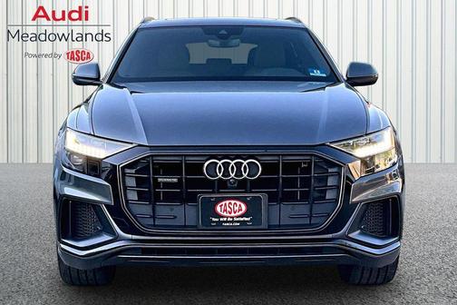 Samurai Gray Metallic 2020 Audi Q8 55 Premium Plus