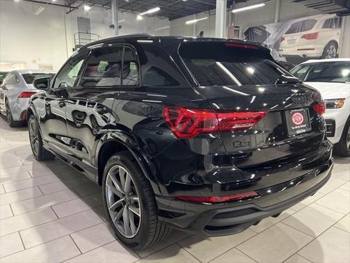 2024 Audi Q3 45 S line Premium Plus