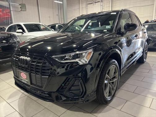 2024 Audi Q3 45 S line Premium Plus