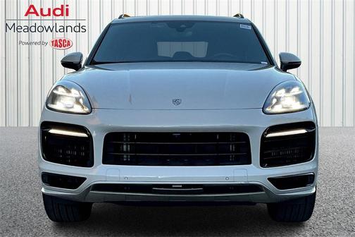 2022 Porsche Cayenne Platinum Edition
