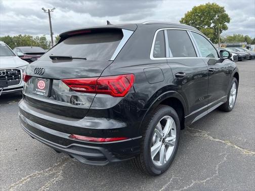 2024 Audi Q3 45 S line Premium Plus
