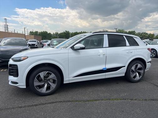 2025 Audi Q6 e-tron Premium